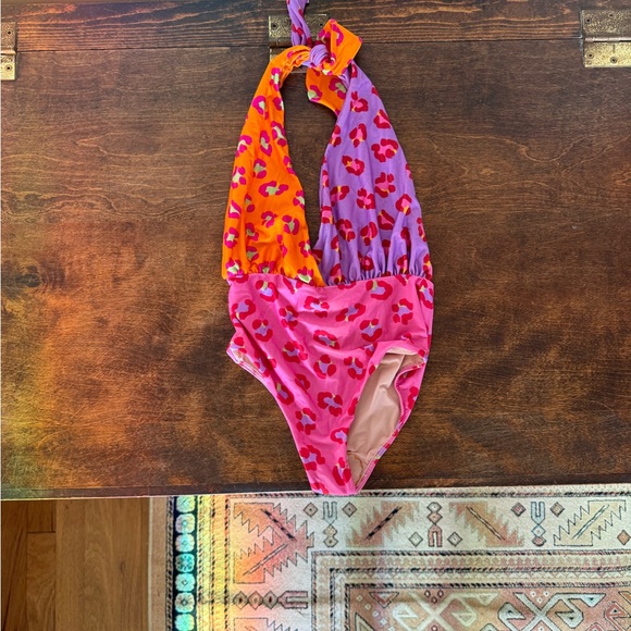 Farm Rio leopard swimsuit - Picture 3 of 6